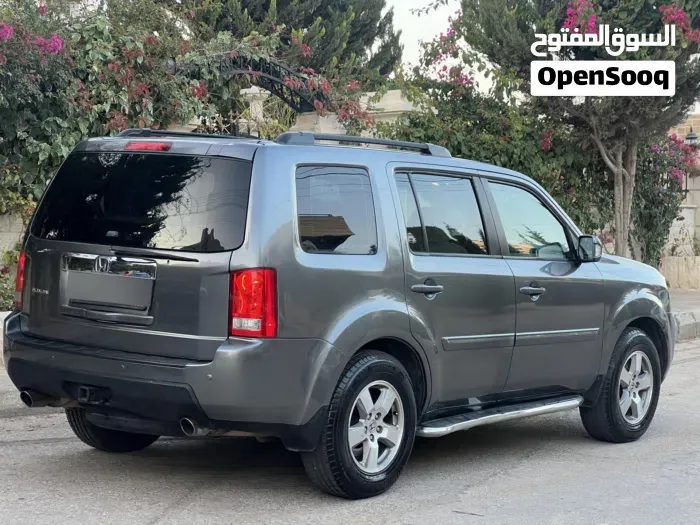Honda Pilot 2011 photo 2