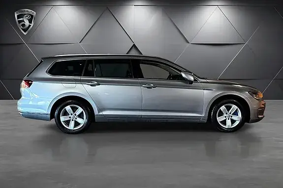 Volkswagen Passat 2018 photo 4