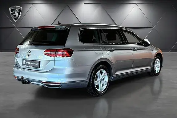 Volkswagen Passat 2018 photo 5