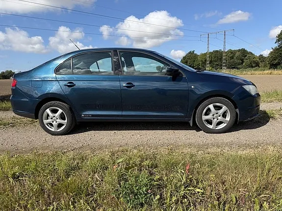 Seat Toledo 2013 photo 5