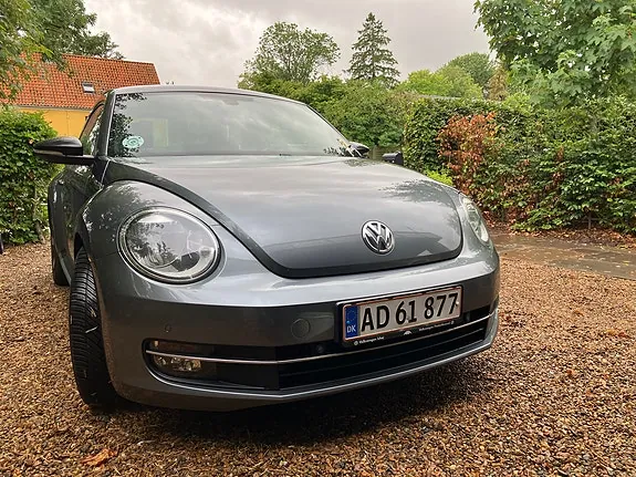 Volkswagen Beetle 2012 photo 2