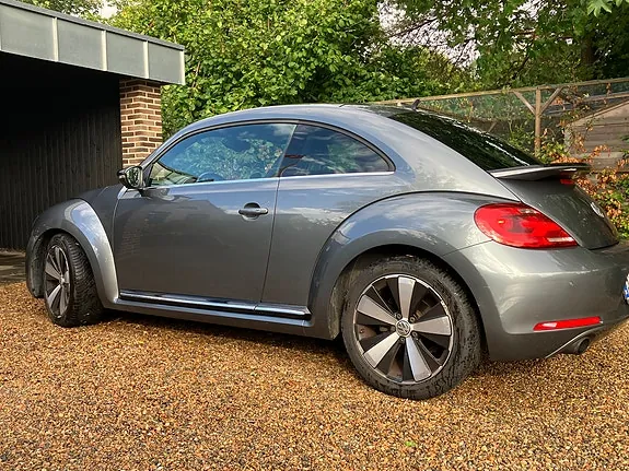 Volkswagen Beetle 2012 photo 5