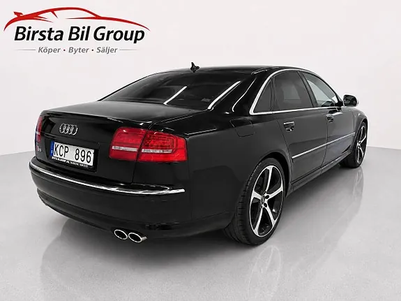 Audi A8 2010 photo 3
