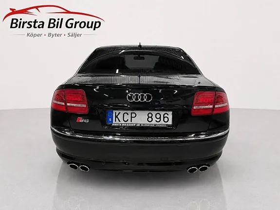 Audi A8 2010 photo 4