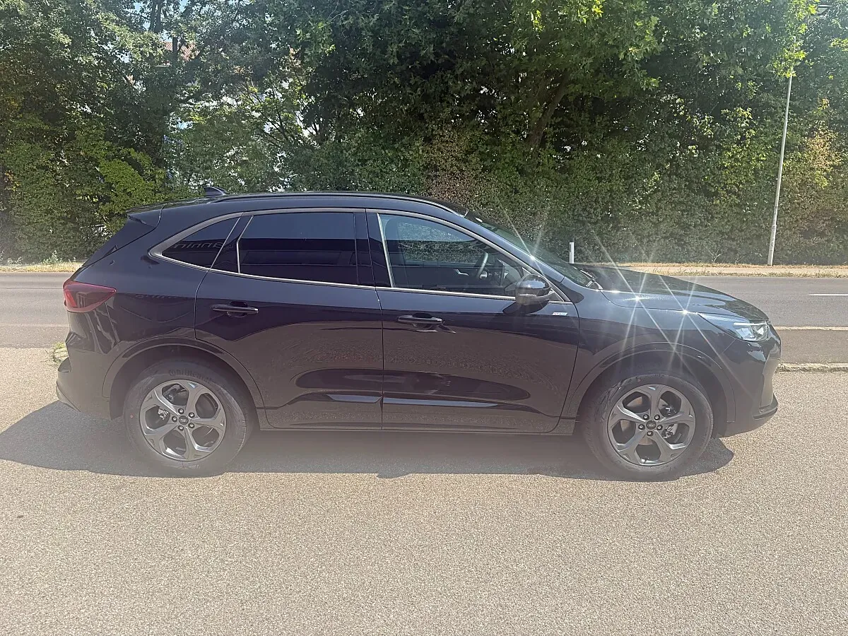Ford Kuga 2026 photo 3
