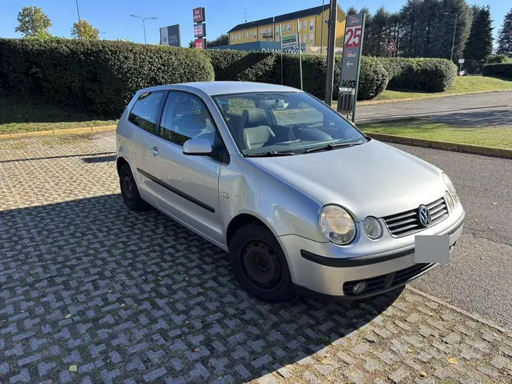 Volkswagen Polo 2003 photo 4