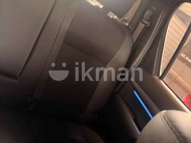 Toyota Hilux 2025 photo 5