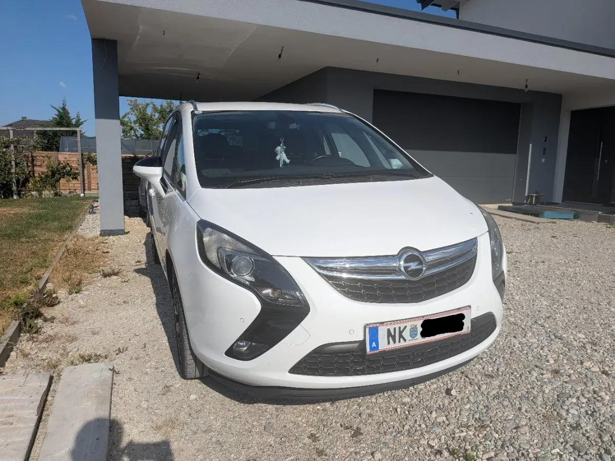 Opel Zafira Tourer