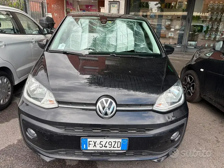 Volkswagen Up