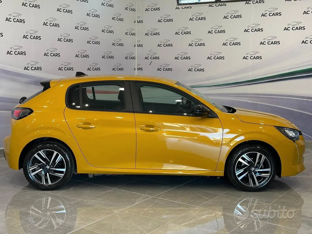 Peugeot 208 2023 photo 4
