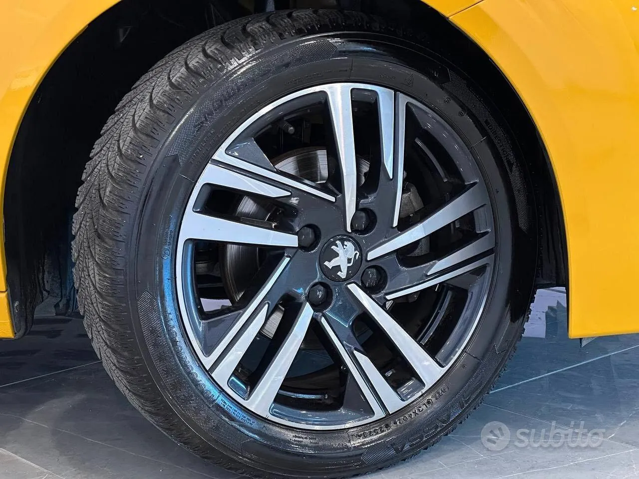 Peugeot 208 2023 photo 5