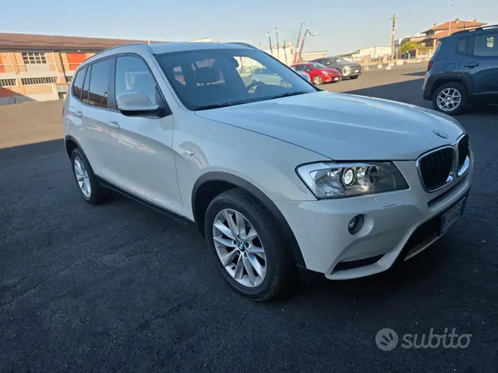 BMW X3 2013 photo 2