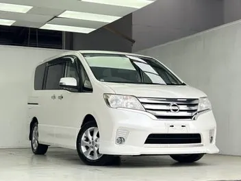 Nissan Serena 2012 photo 4
