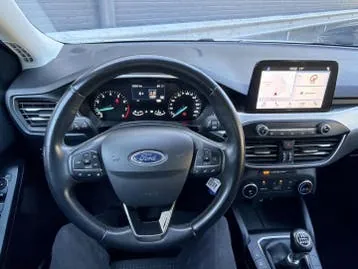 Ford Focus 2019 photo 3