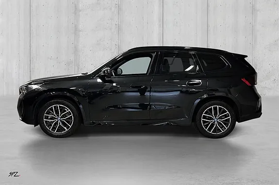 BMW Ix1 2024 photo 4