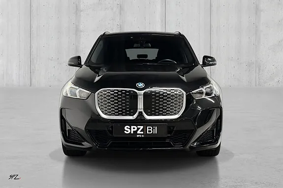 BMW Ix1 2024 photo 3