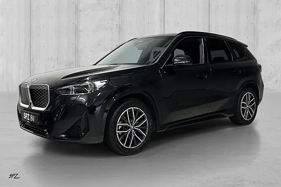 BMW Ix1 2024 photo 2