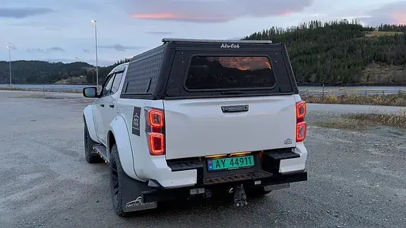 Isuzu D-Max 2022 photo 5