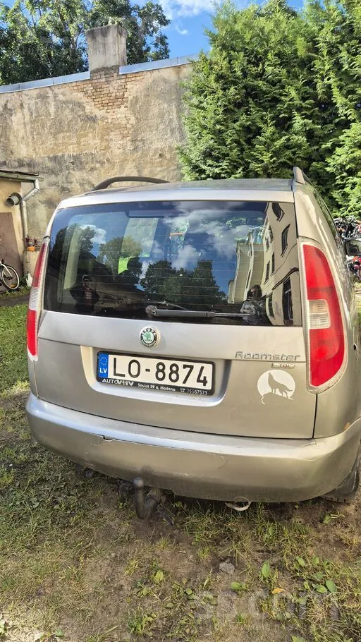 Skoda Roomster 2009 photo 4