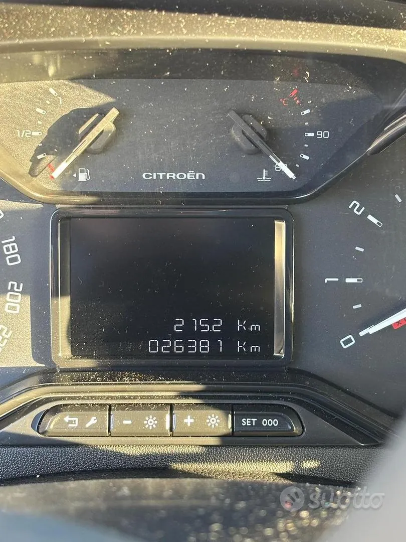 Citroen C3 2023 photo 5