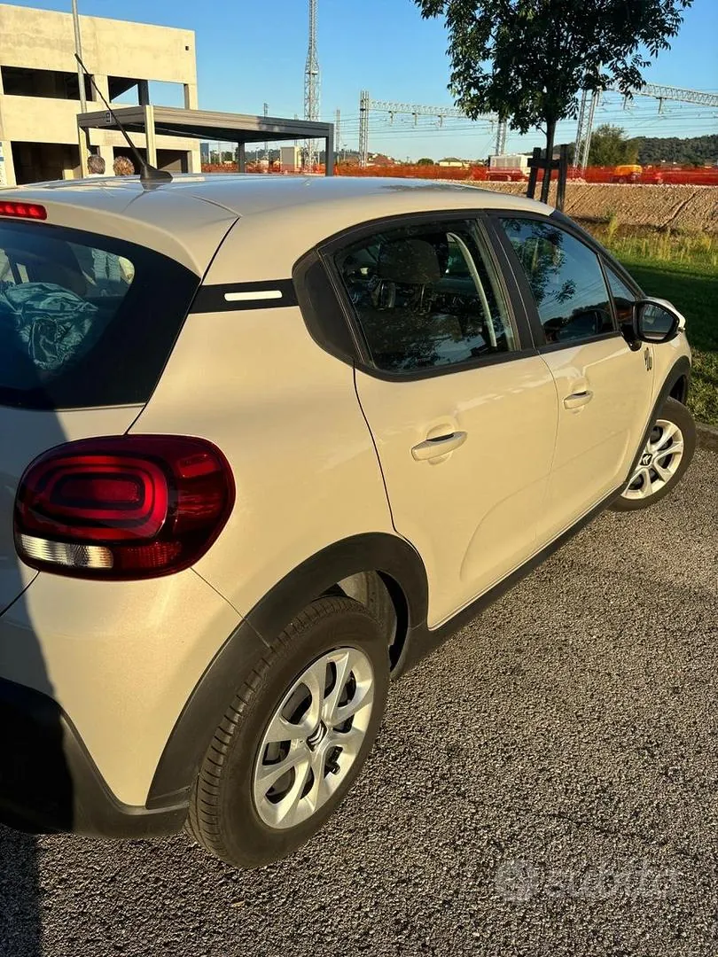 Citroen C3 2023 photo 3