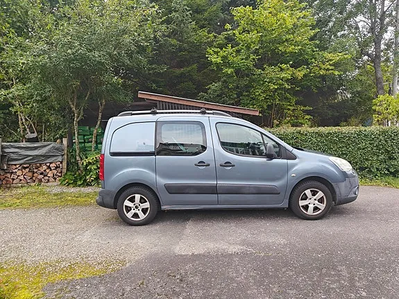 Citroen Berlingo 2009 photo 2