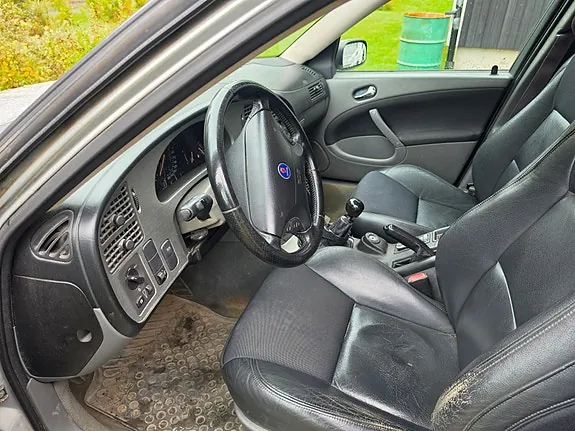 Saab 9-5 2004 photo 3