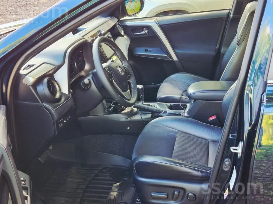 Toyota Rav4 2018 photo 5