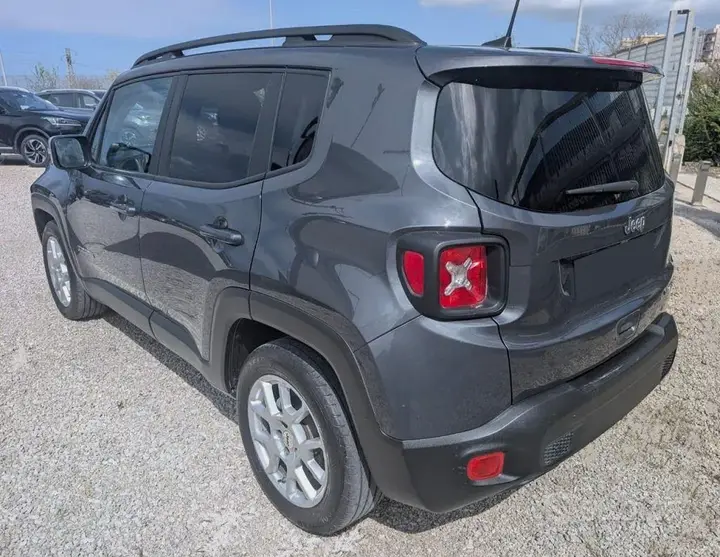 Jeep Renegade 2022 photo 3