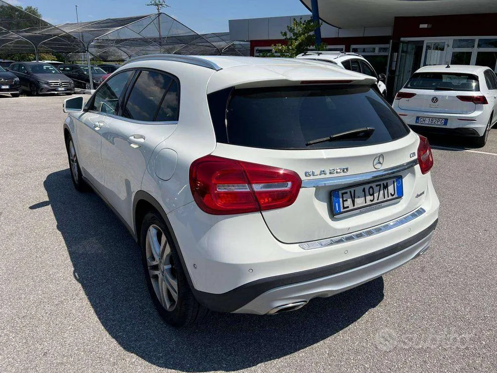 Mercedes-Benz Gla 2014 photo 3