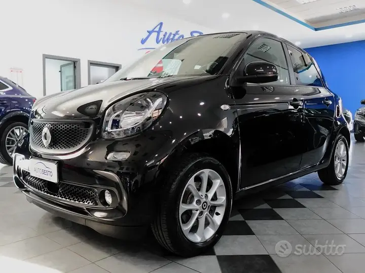 Smart Forfour 2019 photo 2