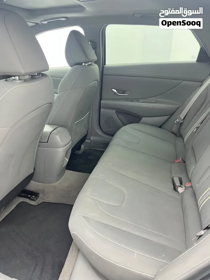 Hyundai Elantra 2024 photo 4