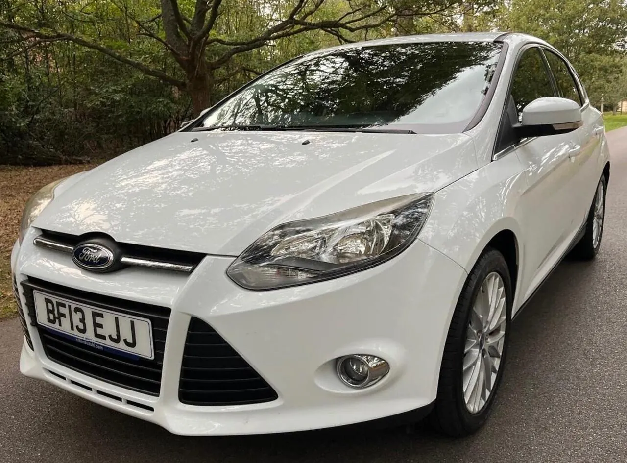 Ford Focus 2013 photo 3