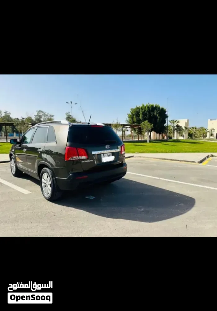 Kia Sorento 2012 photo 2