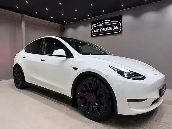 Tesla Model Y 2023 photo 5