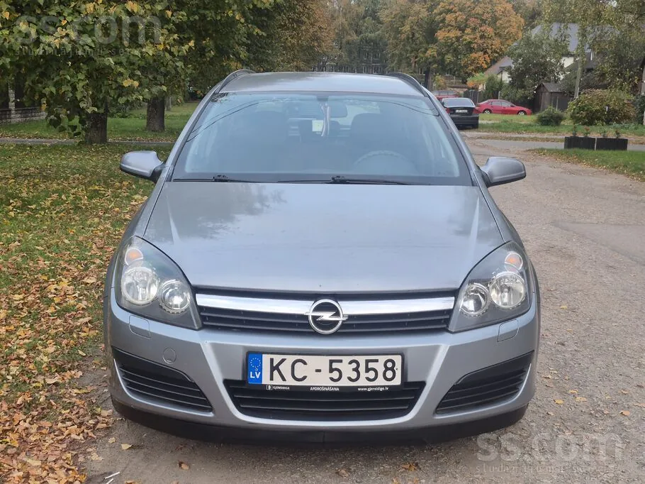 Opel Astra 2005 photo 2