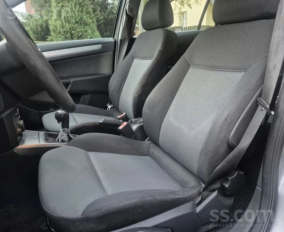 Opel Astra 2005 photo 4
