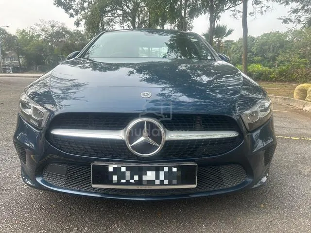 Mercedes-Benz A200