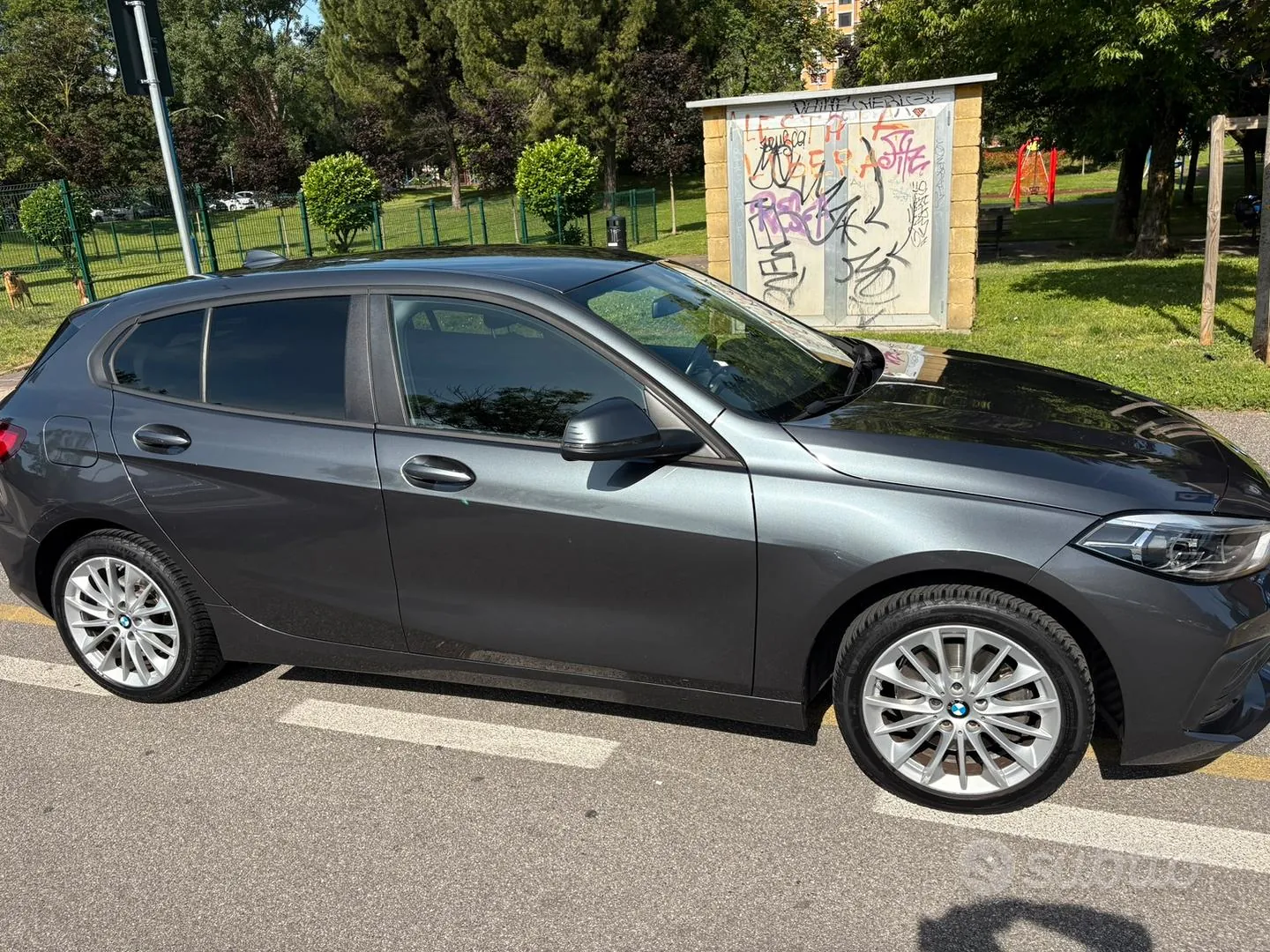 BMW 1 Series 2021 photo 3