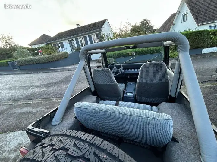 Jeep Wrangler 1989 photo 3