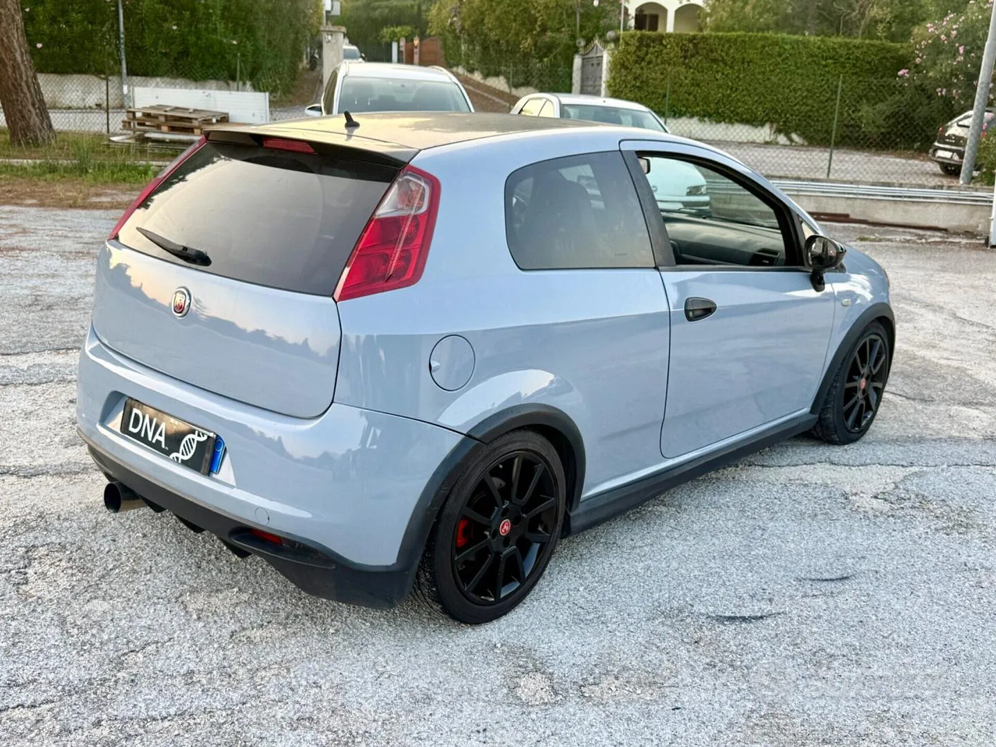 Abarth Grande Punto 2009 photo 3