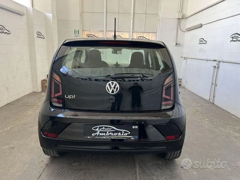 Volkswagen Up 2020 photo 5