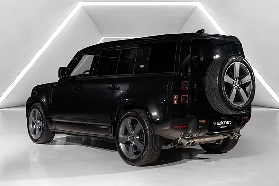 Land Rover Defender 110 2022 photo 2