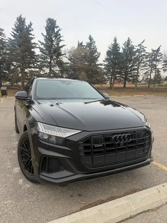 Audi Q8