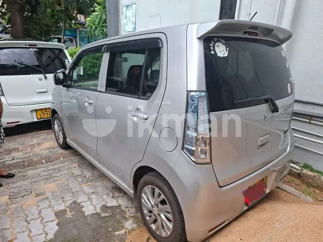 Suzuki Wagon R Fz 2014 photo 3