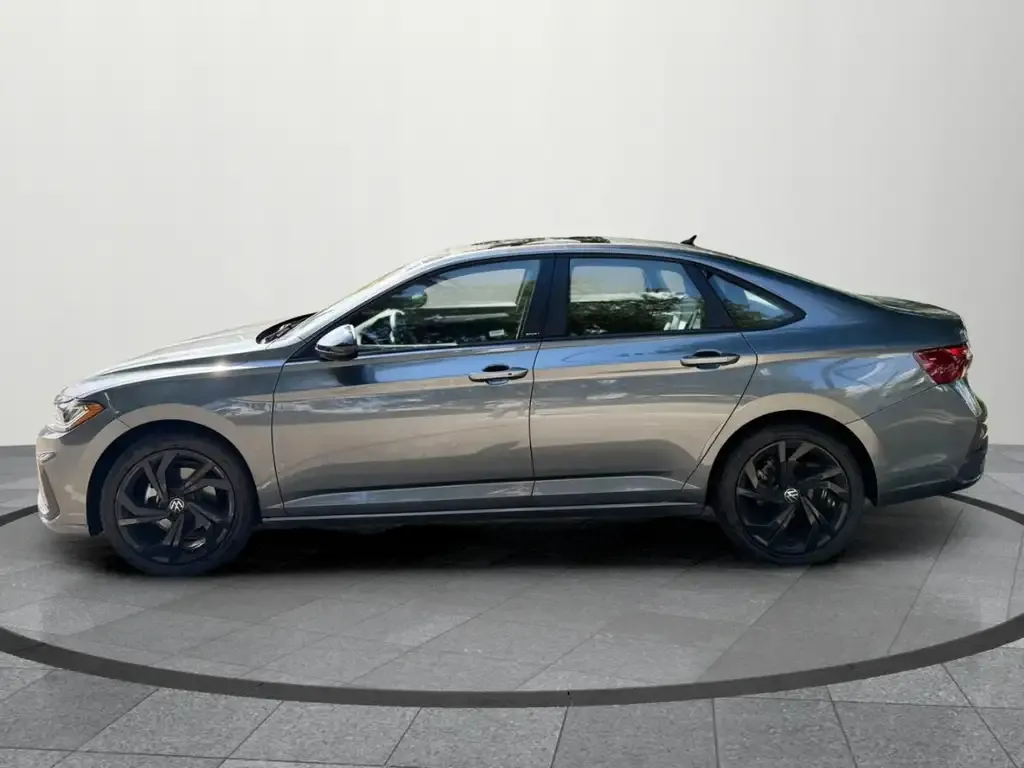 Volkswagen Jetta 2025 photo 4