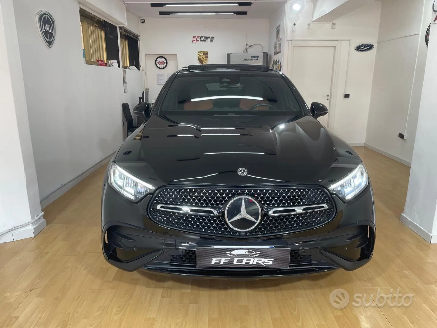 Mercedes-Benz Glc 2023 photo 2