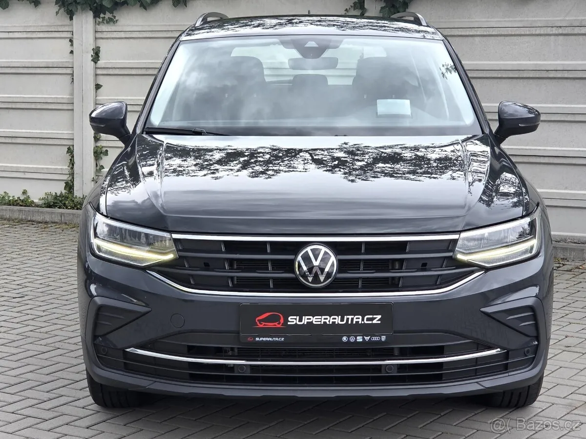 Volkswagen Tiguan 2023 photo 2
