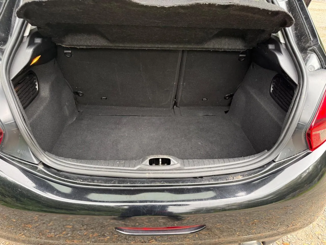 Peugeot 208 2019 photo 5