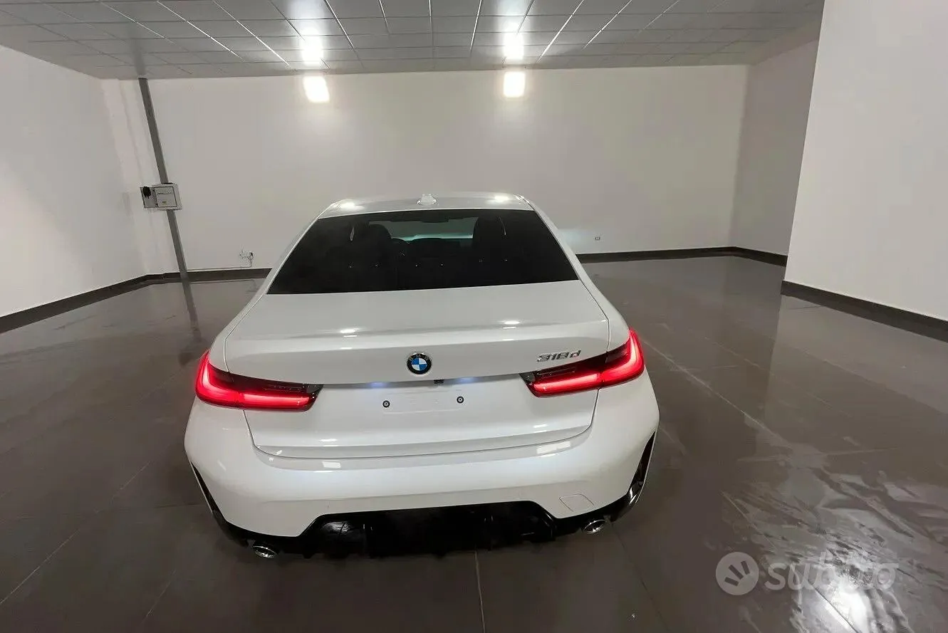 BMW 3 Series 2025 photo 5